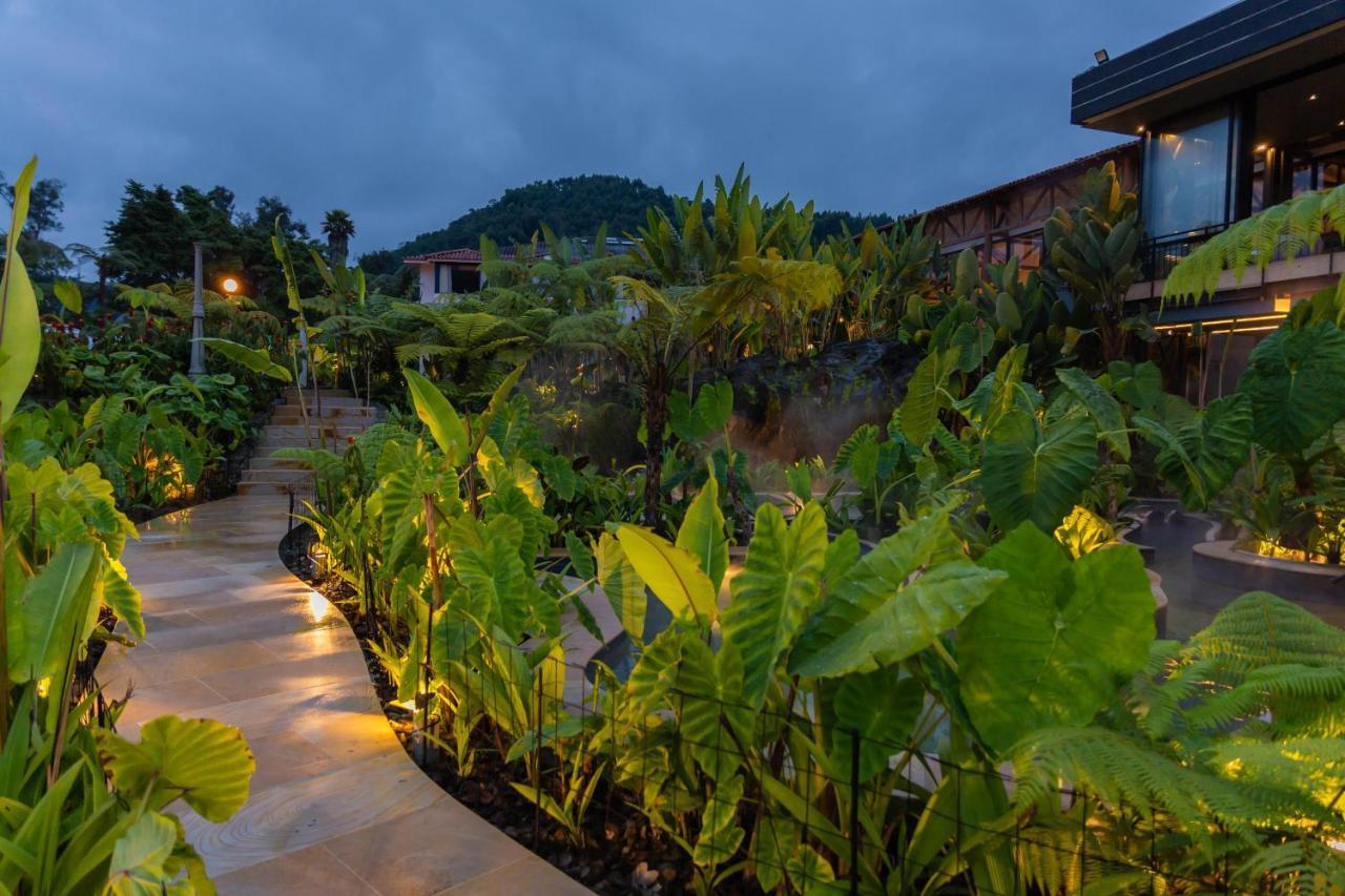 Termales El Otono Hotel La Enea Exterior photo The path to the beach