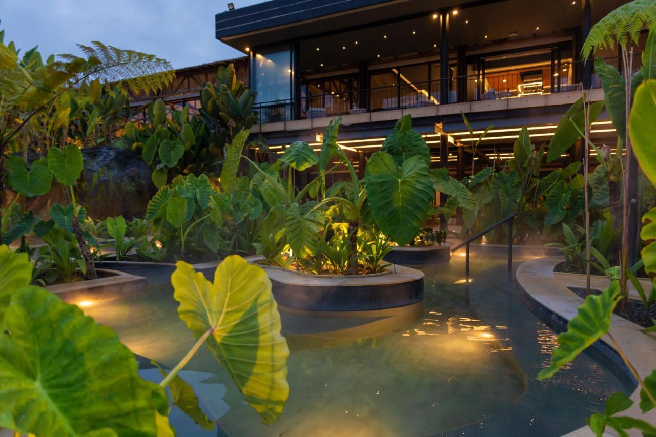 Termales El Otono Hotel La Enea Exterior photo The hotel's lobby