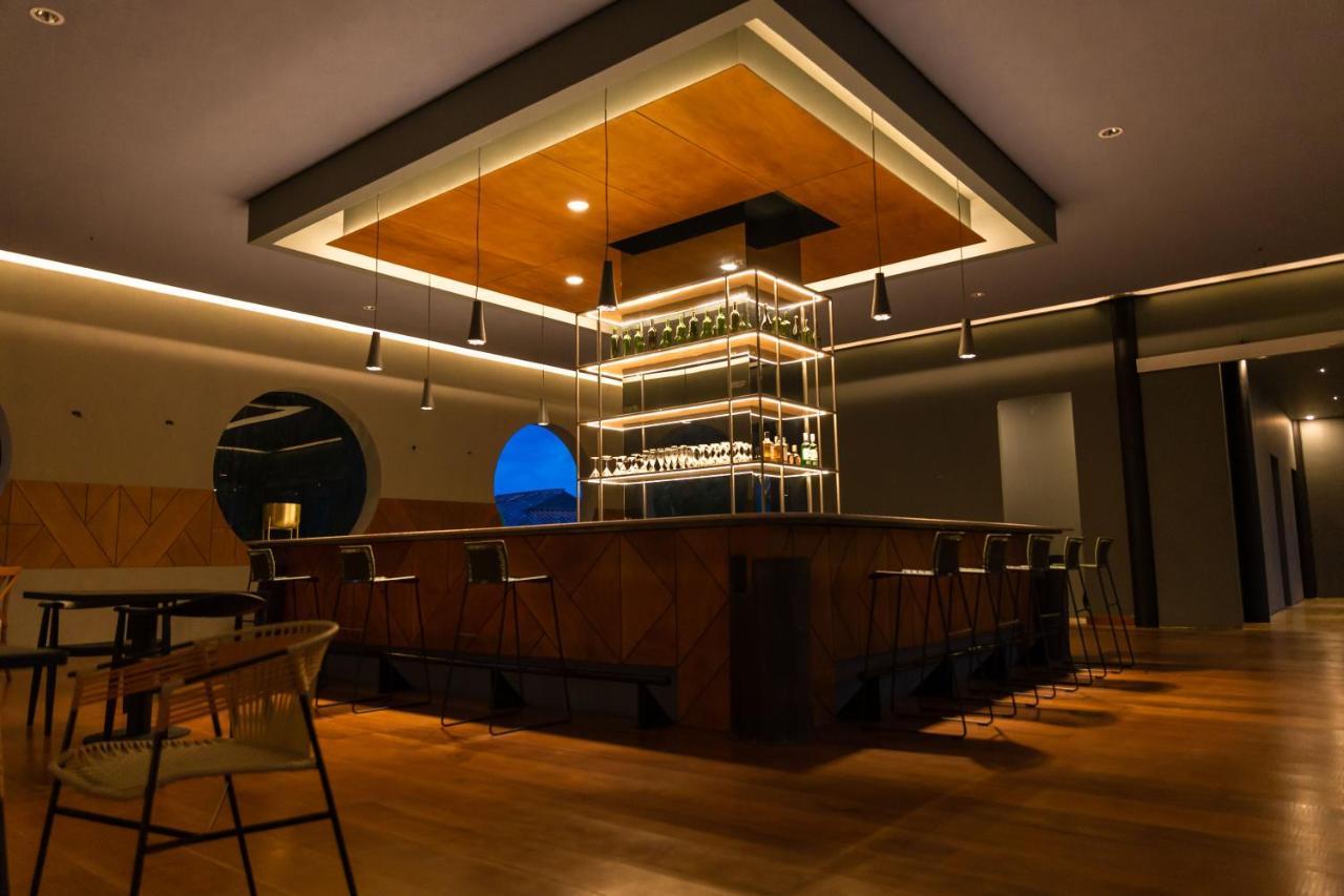 Termales El Otono Hotel La Enea Exterior photo The bar at the 2018-built terminal