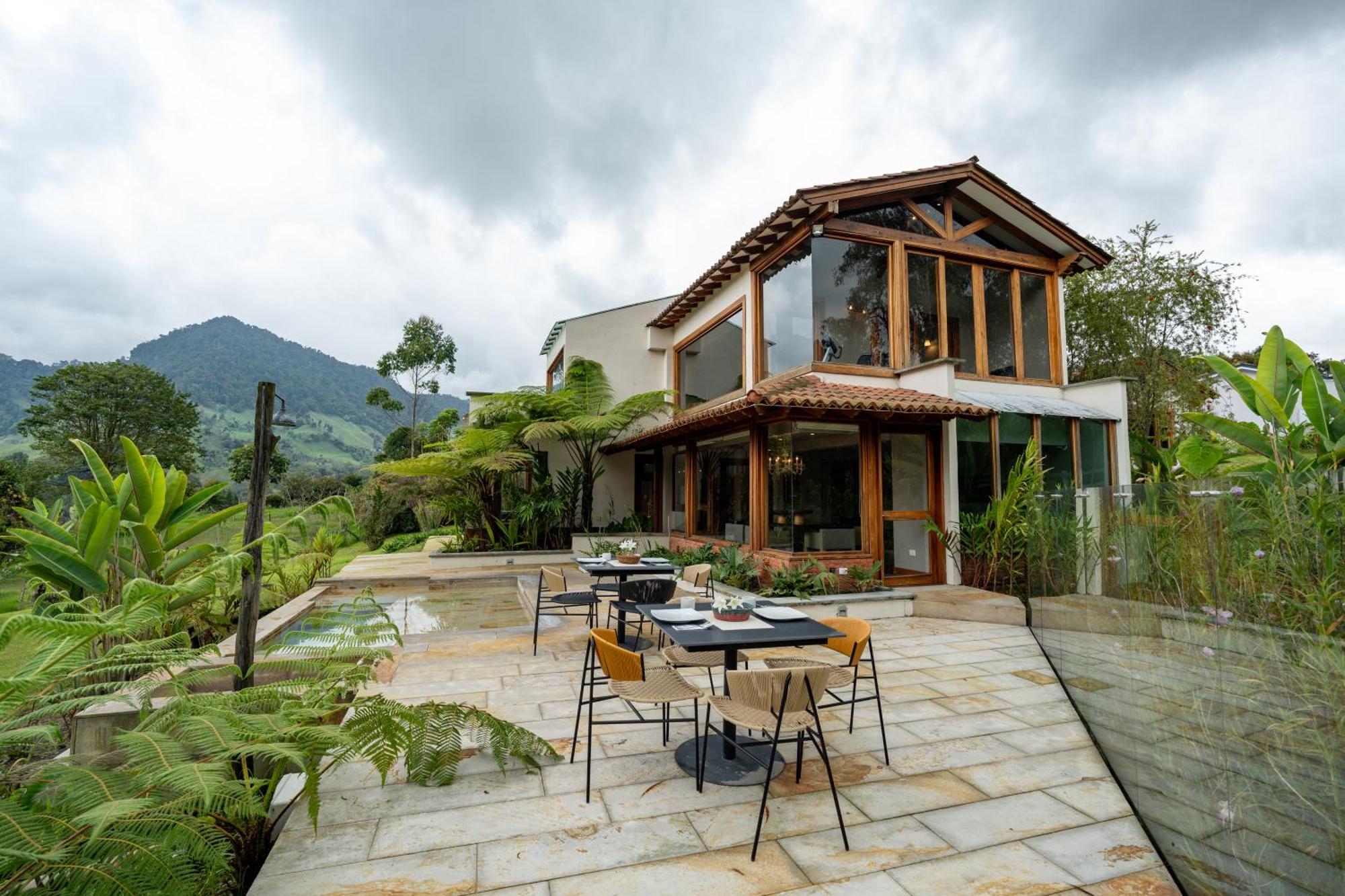 Termales El Otono Hotel La Enea Exterior photo The restaurant